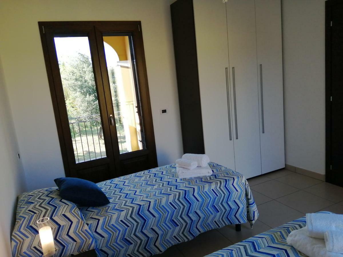 Appartamento Casa il Cortile Fiorito Tortolì Esterno foto