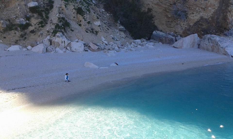 Appartamento Casa il Cortile Fiorito Tortolì Esterno foto